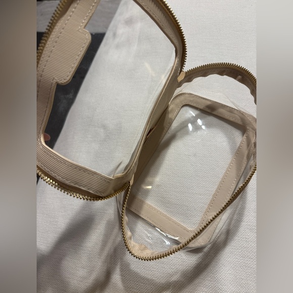Vieve Cream + Clear Cosmetics Bag - Picture 6 of 7